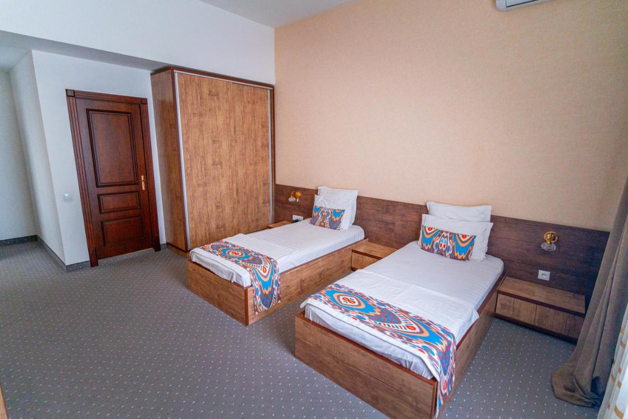 Mahmud Hotel Самарканд Екстериор снимка