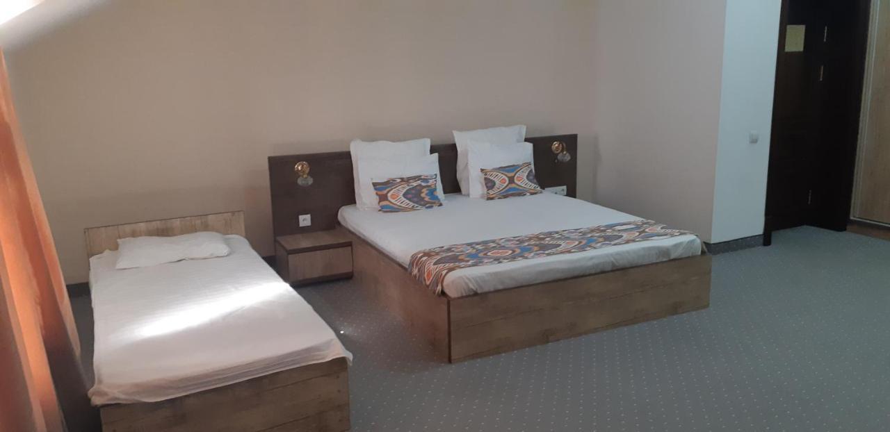 Mahmud Hotel Самарканд Екстериор снимка