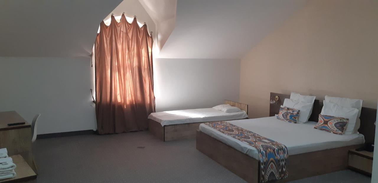 Mahmud Hotel Самарканд Екстериор снимка